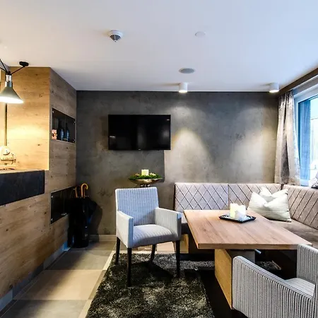 Garni Funtana 4* Ischgl