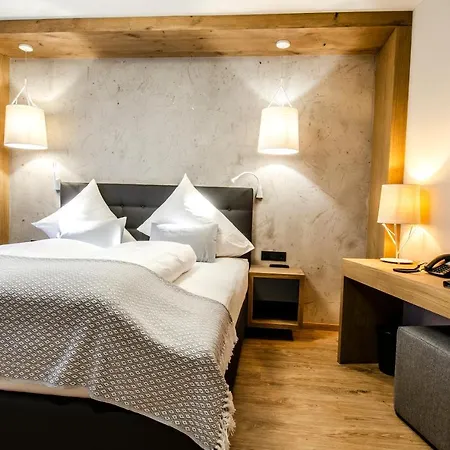 Garni Funtana Hotel 4*